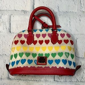 🔹 Dooney & Bourke Bitsy Multicolor Heart Bag